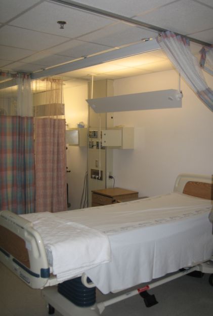 01HospitalRoom.jpg