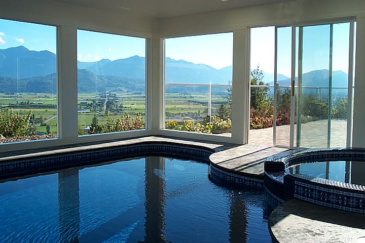 47220_pool_mtn_patio_view2.jpg