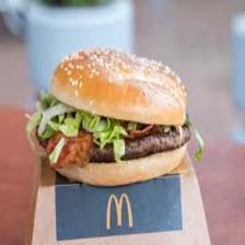 Burger-Train (1259).jpeg
