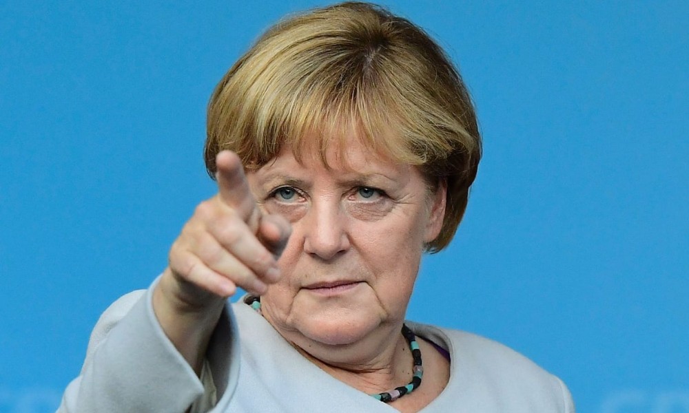 merkel-pointing-meme.jpeg